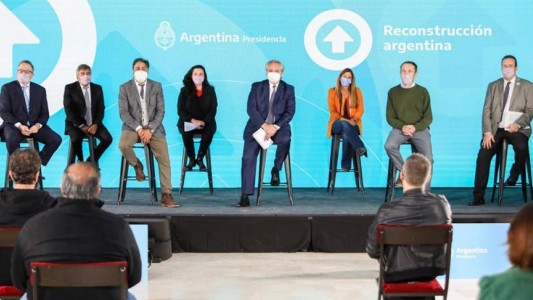 Alberto Fernández presentó el primer acuerdo sectorial de la industria de contenidos