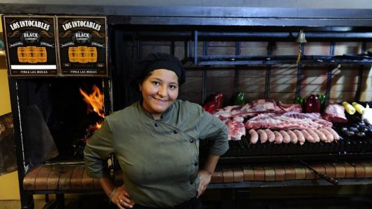 El asado también es cosa de mujeres: Este fin de semana tres chicas participan en el mundial parrillero