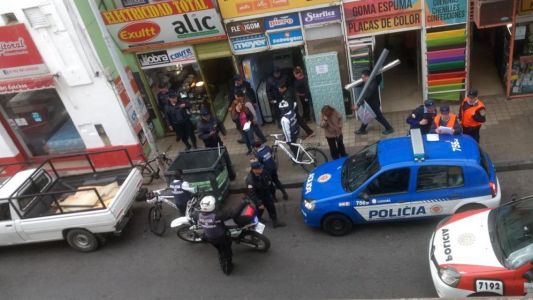 Córdoba: hallaron un bebé recién nacido en un contenedor de basura