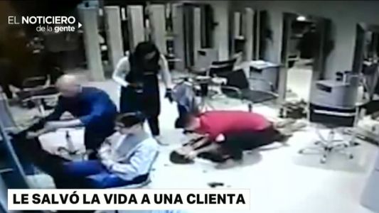 Un héroe en la peluquería