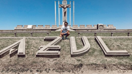 Tras los dichos de Almeyda, el intendente de Azul pide que le dejen comprar vacunas