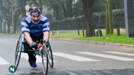 Le robaron la silla de ruedas adaptada a un atleta con discapacidad