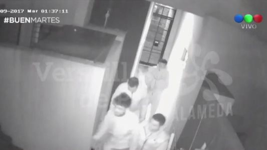 Video: entradera a una vivienda de Versalles