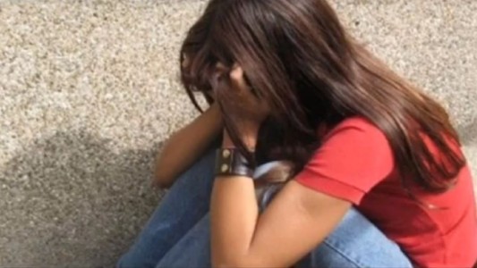 Una abuela logró tenencia de nieta de 12 años que fue abusada: está embarazada y no quiere abortar