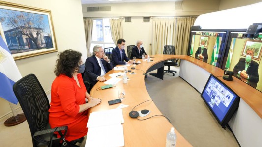 El Presidente y los gobernadores coincideron en la necesidad de más restricciones