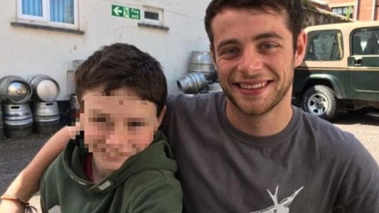 Se quitó la vida un chico de 12 años: sus compañeros lo acosaban por su condición sexual