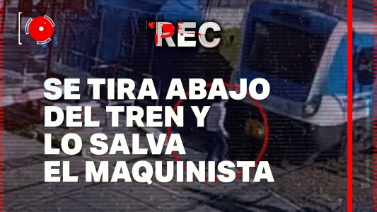 #REC- Se tira abajo del tren y lo salva el maquinista
