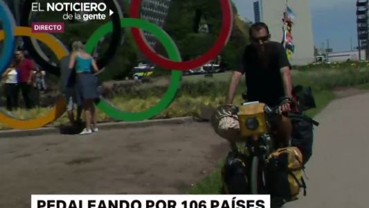 Pasó 16 años recorriendo en bicicleta 106 países y ahora regresó al país