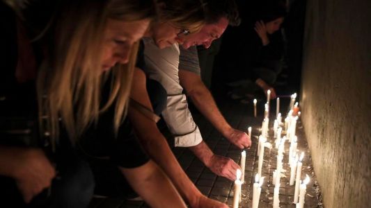 Homenaje en Rosario: cientos de personas recordaron a las víctimas del atentado