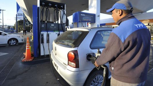 YPF baja el precio de sus naftas el 1,5 por ciento a partir de esta medianoche