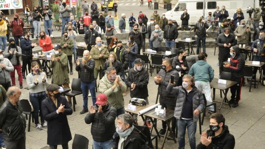 Masiva protesta de gastronómicos en la Ciudad y GBA por las restricciones