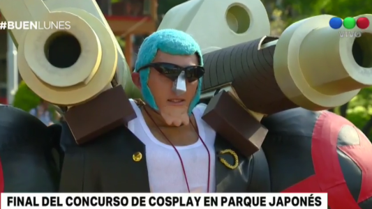 Final del concurso de cosplay en el Jardín Japonés
