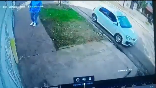 Delincuentes balean a un policía porteño en Lanús tras un asalto y tiroteo