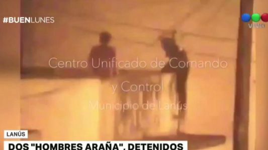 Detienen a dos ladrones en la terraza de una casa de Lanús