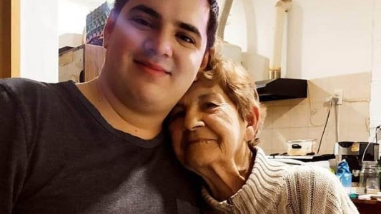 Una abuela y su nieto de 25 años murieron de coronavirus con 3 días de diferencia