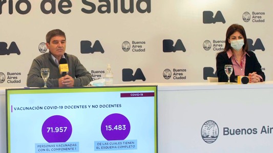 "Comparto plenamente": Quirós coincidió con Cristina Kirchner en no politizar la vacunación