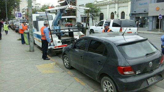 Planean aumentar un 50% las multas por bloquear rampas para discapacitados
