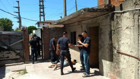 Balearon por la espalda a un policía en Quilmes