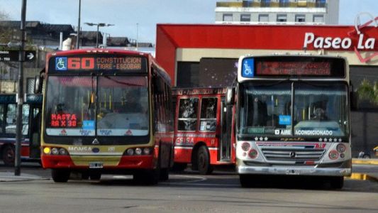 Empiezan a controlar el recorrido y la frecuencia de los colectivos a través del GPS de la SUBE