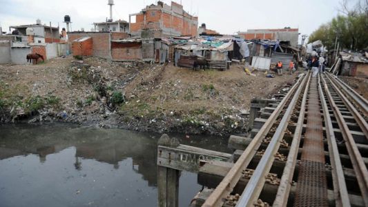 Comienza la relocalizacion y traslado de las últimas familias de la villa 26 de Barracas
