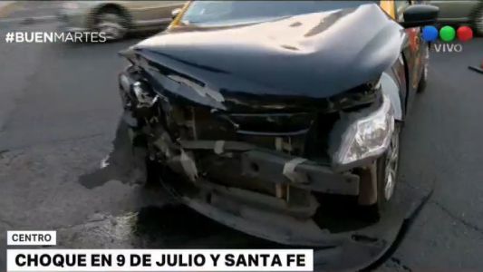 Choque en la intersección de 9 de Julio y Santa Fe