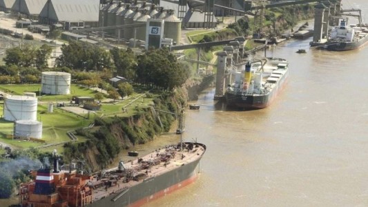 El Estado prevé tomar el control de la Hidrovía para preparar una licitación internacional