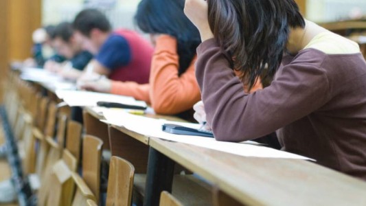 Habrá un “segundo boletín” para los alumnos porteños que deban materias