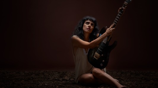 "Renaciendo": Silvia Gers presenta nuevo disco