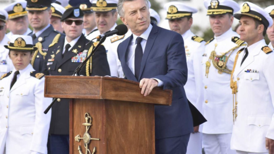 Los familiares de las víctimas del ARA San Juan pidieron la imputación de Macri por espionaje ilegal