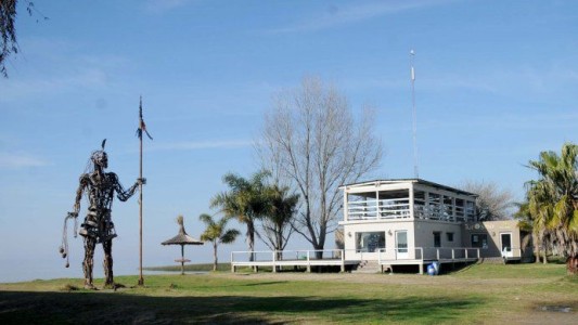Punta Indio, el primer distrito del país que vacunó al 100% de los mayores de 18 años