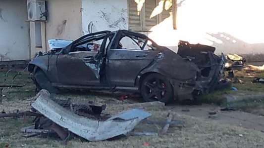 Tragedia en Córdoba: cuatro muertos tras volcar un auto en la Ruta 30