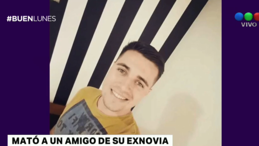 Un adolescente de 17 años mató al amigo de su exnovia al verlos hablando en una plaza