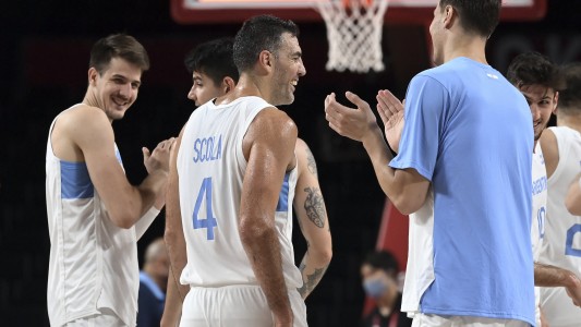 Básquet: Argentina enfrenta a Australia por un lugar entre los cuatro mejores