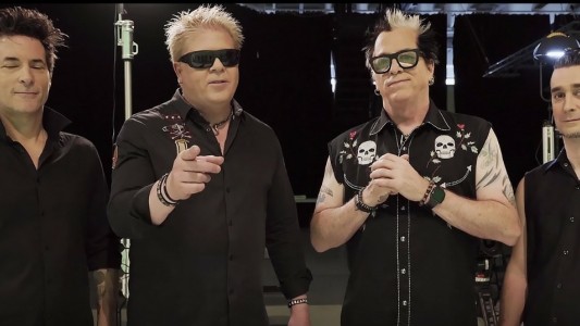 Una banda prescindirá de su baterista en su nueva gira por no haberse vacunado