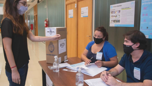 Por el nuevo Código Electoral, 400 mil extranjeros podrán votar este año en la Ciudad