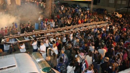 Récord en Tandil: presentaron el salame más largo del mundo