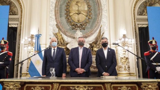 Jorge Taiana y Juan Zabaleta juraron como ministros de Defensa y Desarrollo Social