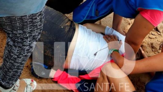 Asesinaron a puñaladas a una docente cuando salía de una escuela en Santa Fe