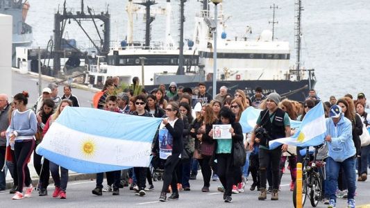 ARA San Juan: A tres meses de la desaparición, los familiares están más unidos que nunca