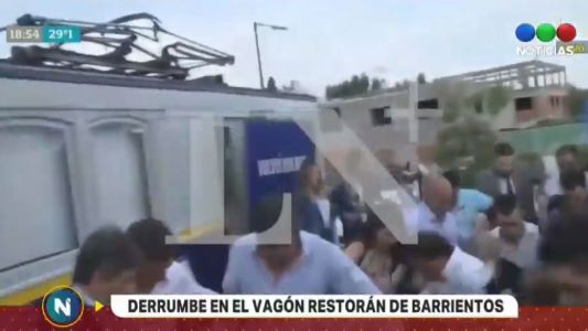 Se desplomó parte del vagón restaurante de Margarita Barrientos mientras era inaugurado