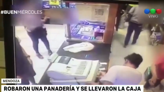 Robaron una panadería y se llevaron la caja registradora