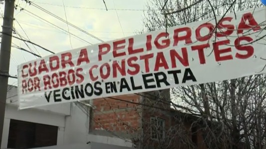 "Cuadra peligrosa": advertencia de vecinos a la gente que pasa por el lugar