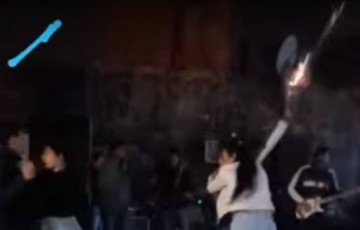 Buscan a un hombre que disparó tiros al aire en una fiesta de San La Muerte