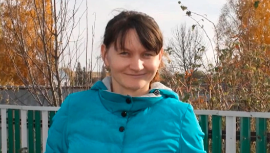 Una mujer tiró por la ventana al bebé recién nacido de su compañera de habitación de hospital