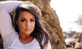 La chica que abandonó su carrera de docente para ganar 100.000 dólares en OnlyFans