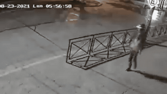 Identificaron a la víctima y siguen buscando al femicida de Moreno