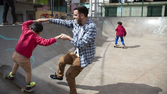 El candidato "skater" que propone que el "skate social" se convierta en política de Estado