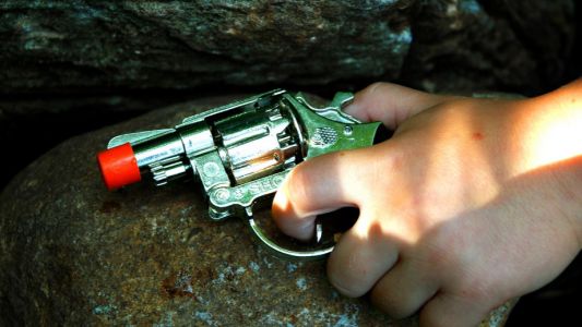 Proyecto para prohibir la fabricación de juguetes que repliquen armas