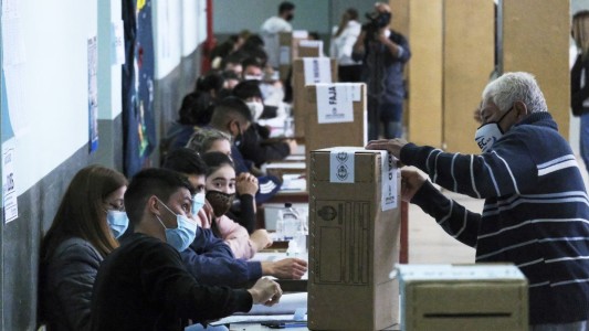 Los primeros resultados de las PASO se difundirían a partir de las 23