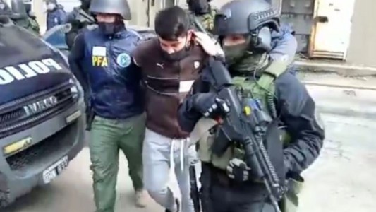 Detuvieron a varios miembros de la banda de "Dumbo", el capo narco de Villa Lugano que sigue prófugo